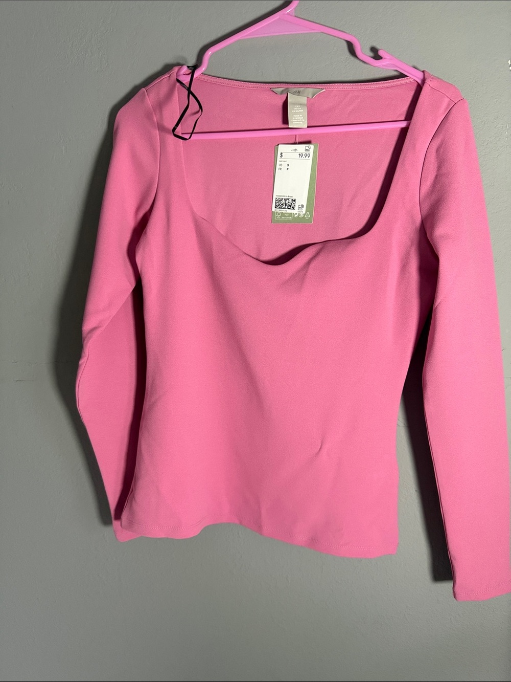 H&M Women’s Pink Long-Sleeve Square Neck Top